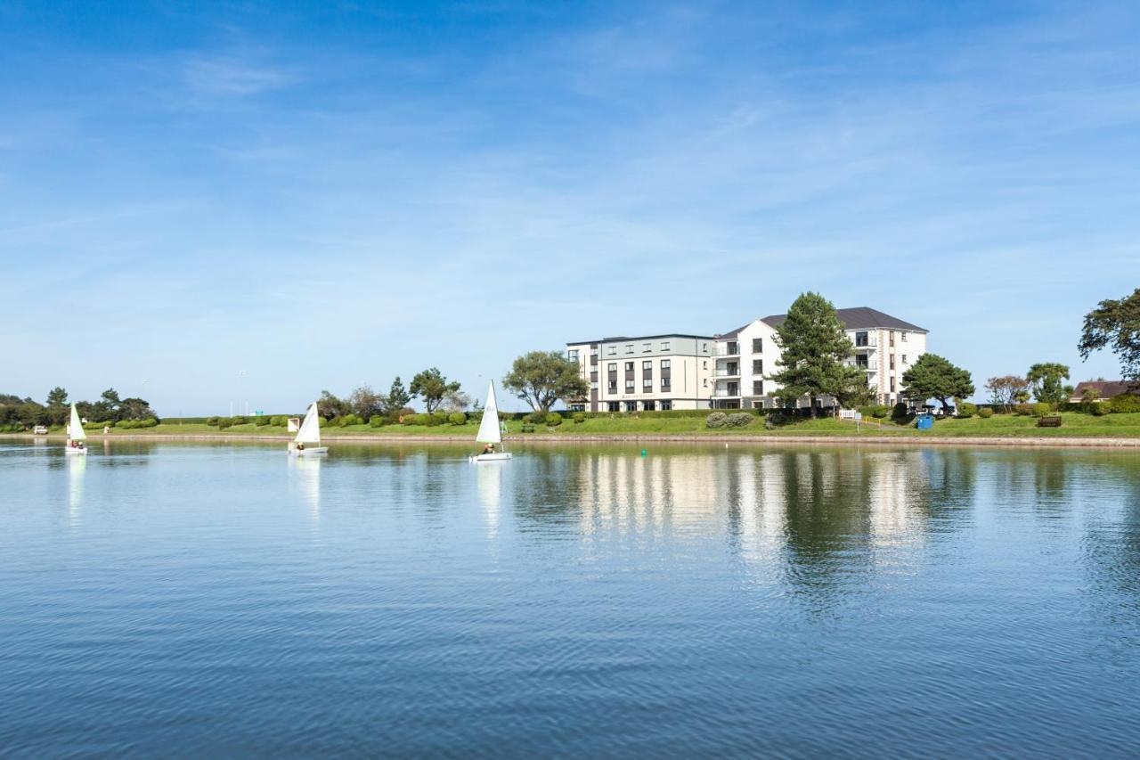 Ramsey Park Hotel Exteriör bild